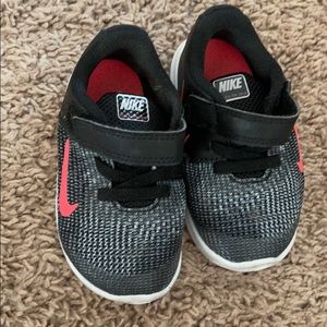 Used Nike shoes